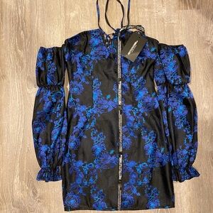 PrettyLittleThing Vibrant Blue Floral Dress